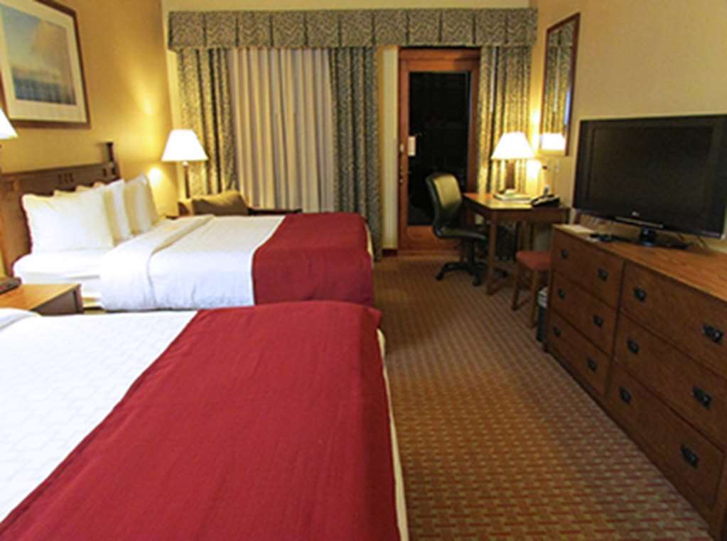 Canal Park Lodge 덜루스 객실 사진
